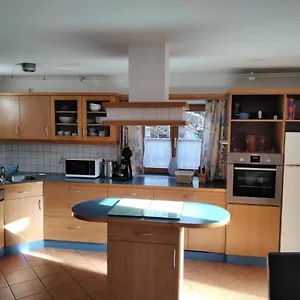  Apartment Maxl